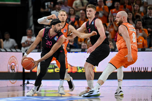 这场胜利不 这场胜利不