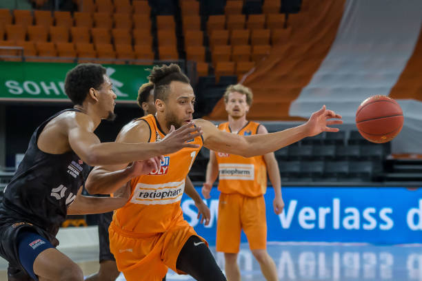 的斗殴现象 的斗殴现象