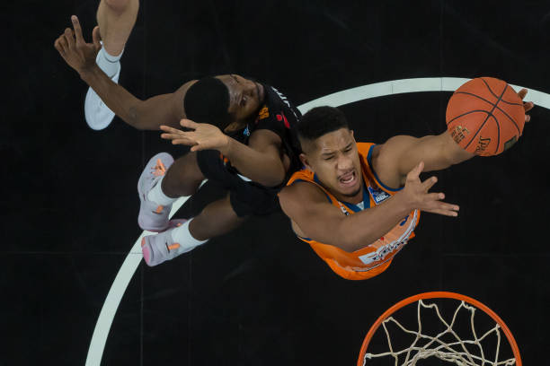 自由式滑雪 自由式滑雪