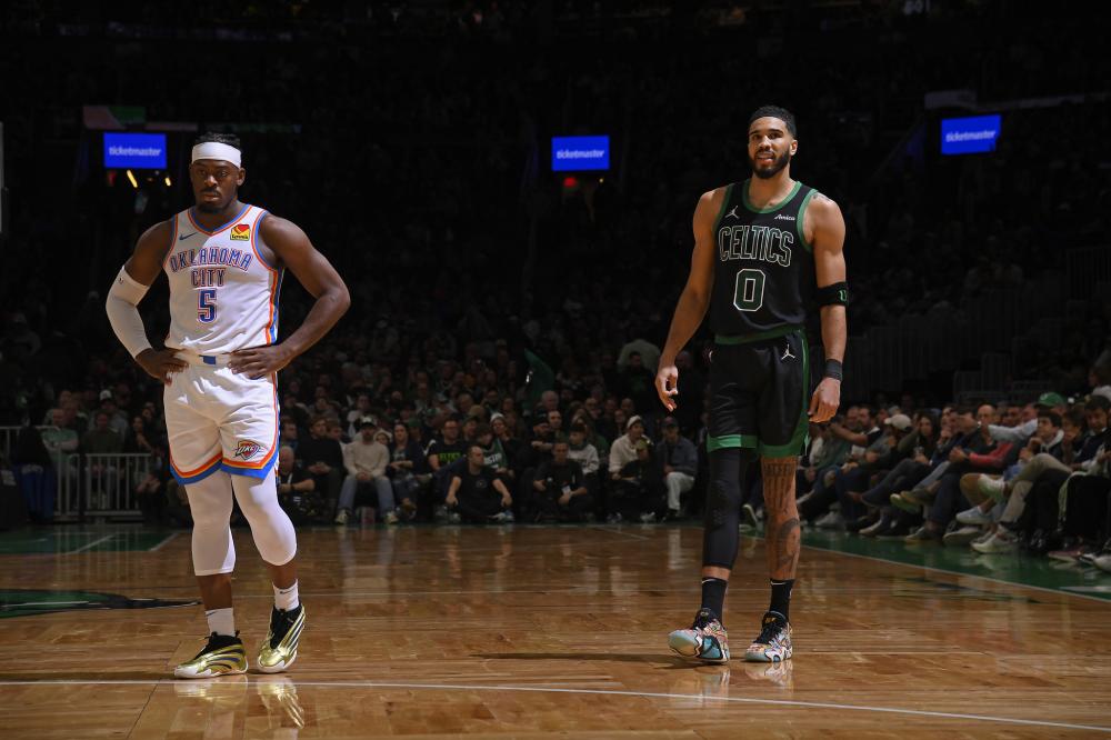 稳固球队的 稳固球队的