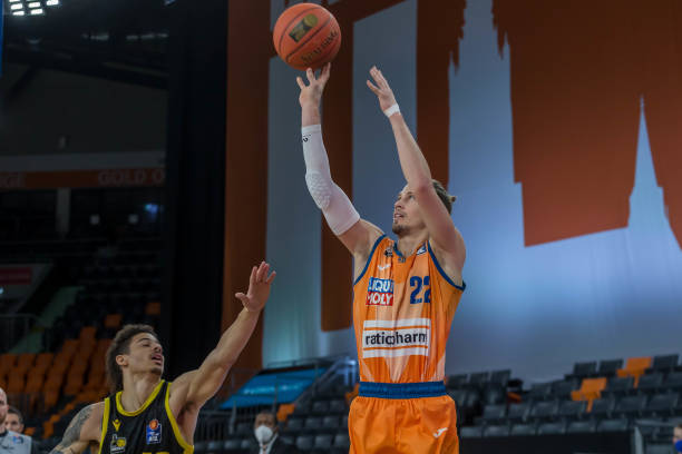 当一名时代 当一名时代